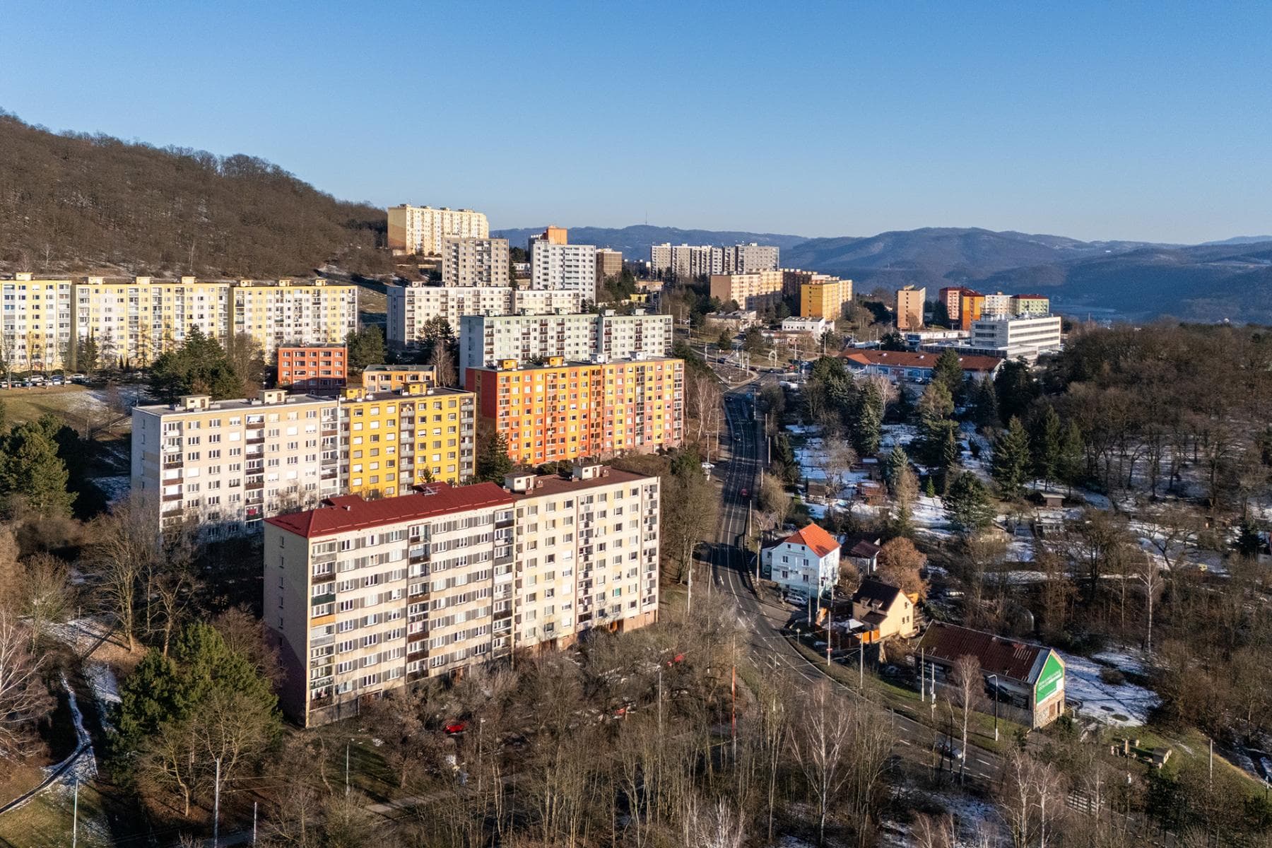 Prodej bytu 2+kk 37 m², Pincova, Ústí nad Labem - Severní Terasa